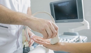 diagnostyka chorób związanych z bólem stawów palców